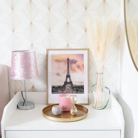 Jo 2024 ~ D'orly A Eiffel ~ 18 M² Balcon ~ Parking L'Hay-les-Roses