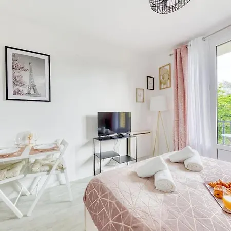 Jo 2024 ~ D'orly A Eiffel ~ 18 M² Balcon ~ Parking L'Hay-les-Roses
