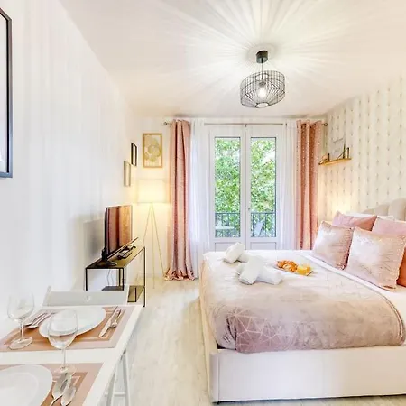 Jo 2024 ~ D'orly A Eiffel ~ 18 M² Balcon ~ Parking *